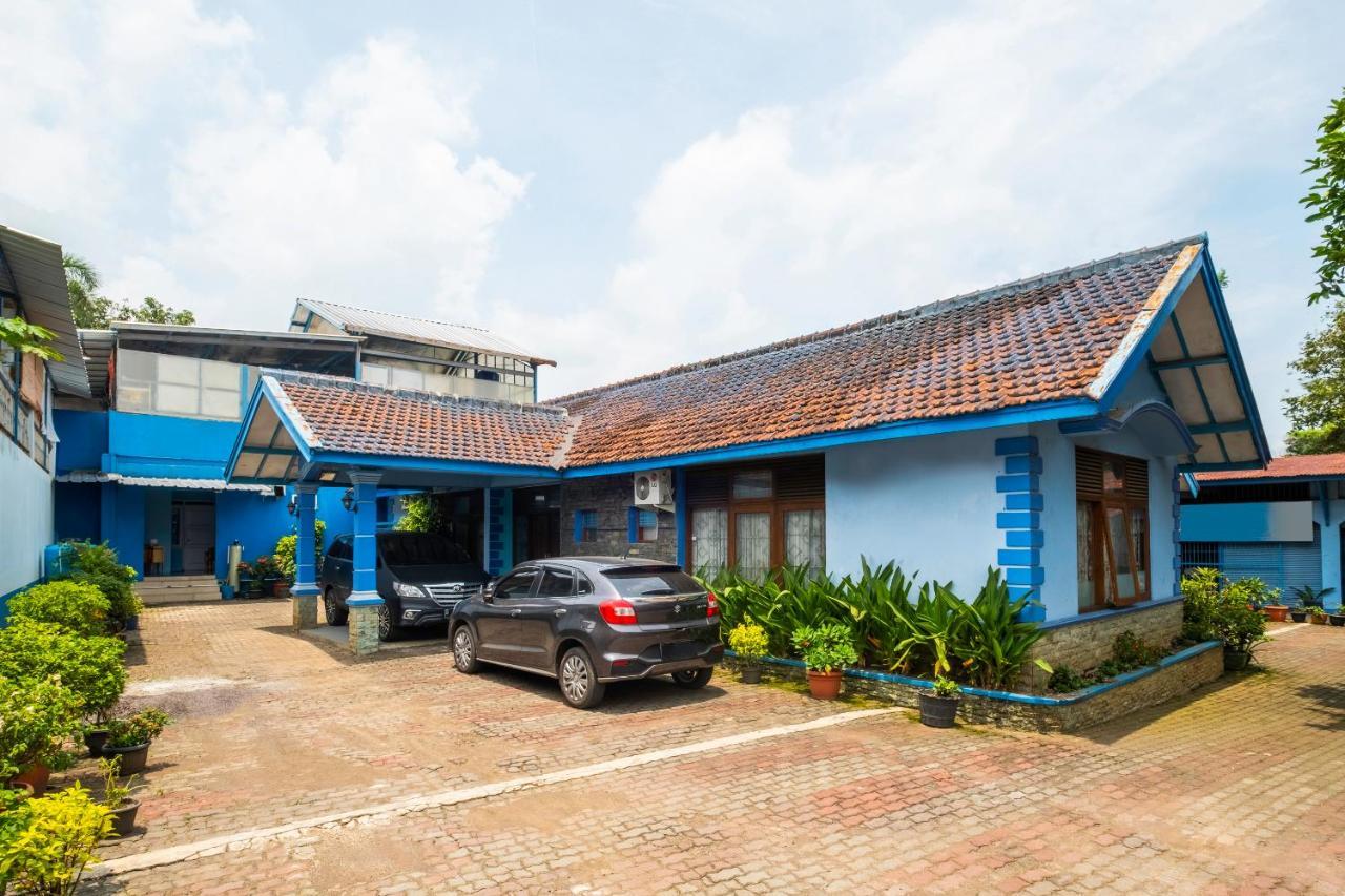 RedDoorz Syariah At Jl Pangeran Hidayatullah Cianjur Hotel Bagian luar foto